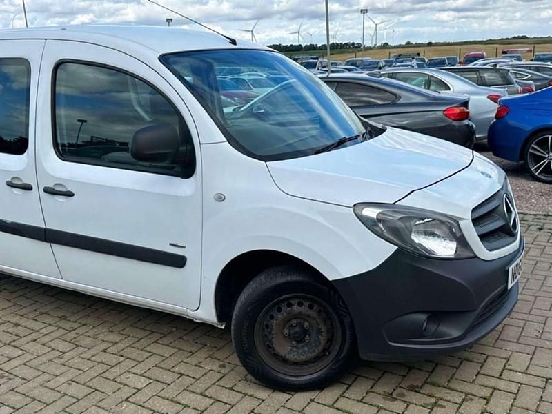 Used Mercedes Citan 109 90 HP (66 kW) 2016 White