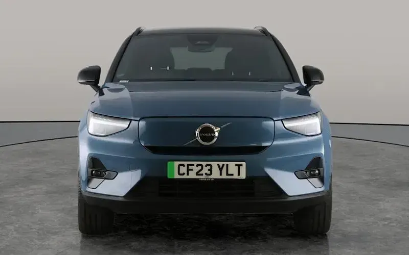 Used Volvo XC40 Plus 169 kW (231 HP) 2023 Blue SUV