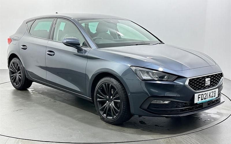 Used 2023 Seat Leon SE Dynamic Hatchback | £9,523 (Fair price) - Image 1/3