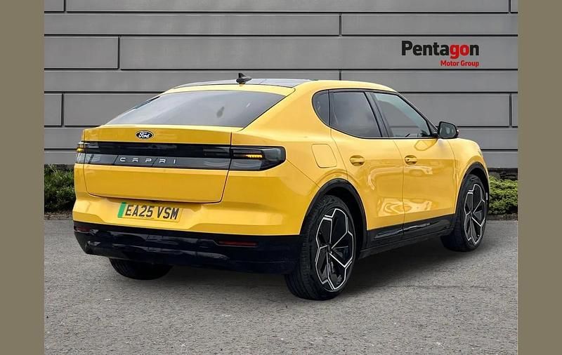 Used Ford Capri Premium 250 kW (340 HP) 2025 Yellow SUV