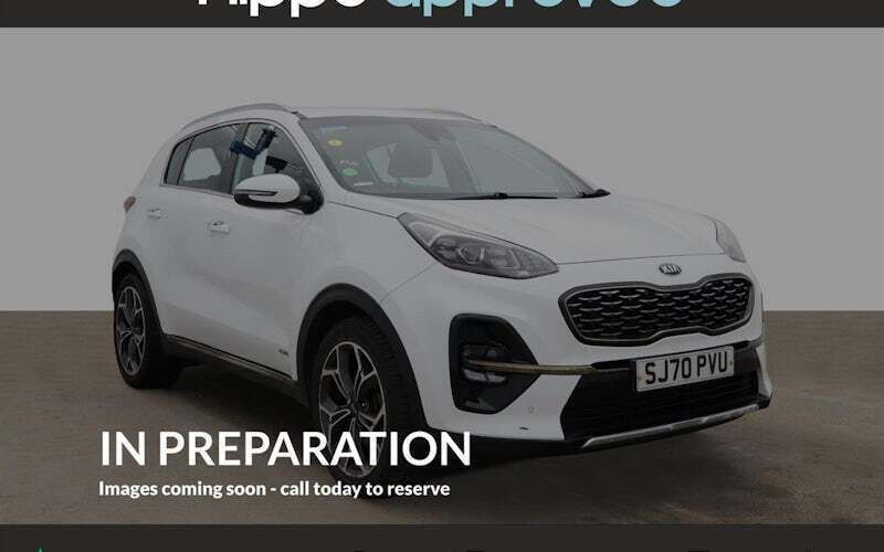 White Used 2020 Kia Sportage 4 SUV | £15,480 (Fair price) - Image 1/4