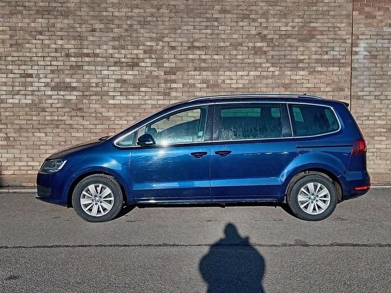 Used VW Sharan SE 150 HP (110 kW) 2020 Blue MPV