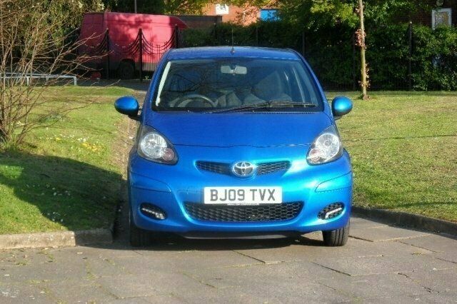 Used Toyota Aygo 67 HP (49 kW) 2009 Hatchback