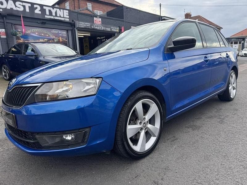 Blue Used 2015 Skoda Rapid Sport Hatchback | £4,490 (Fair price) - Image 1/4
