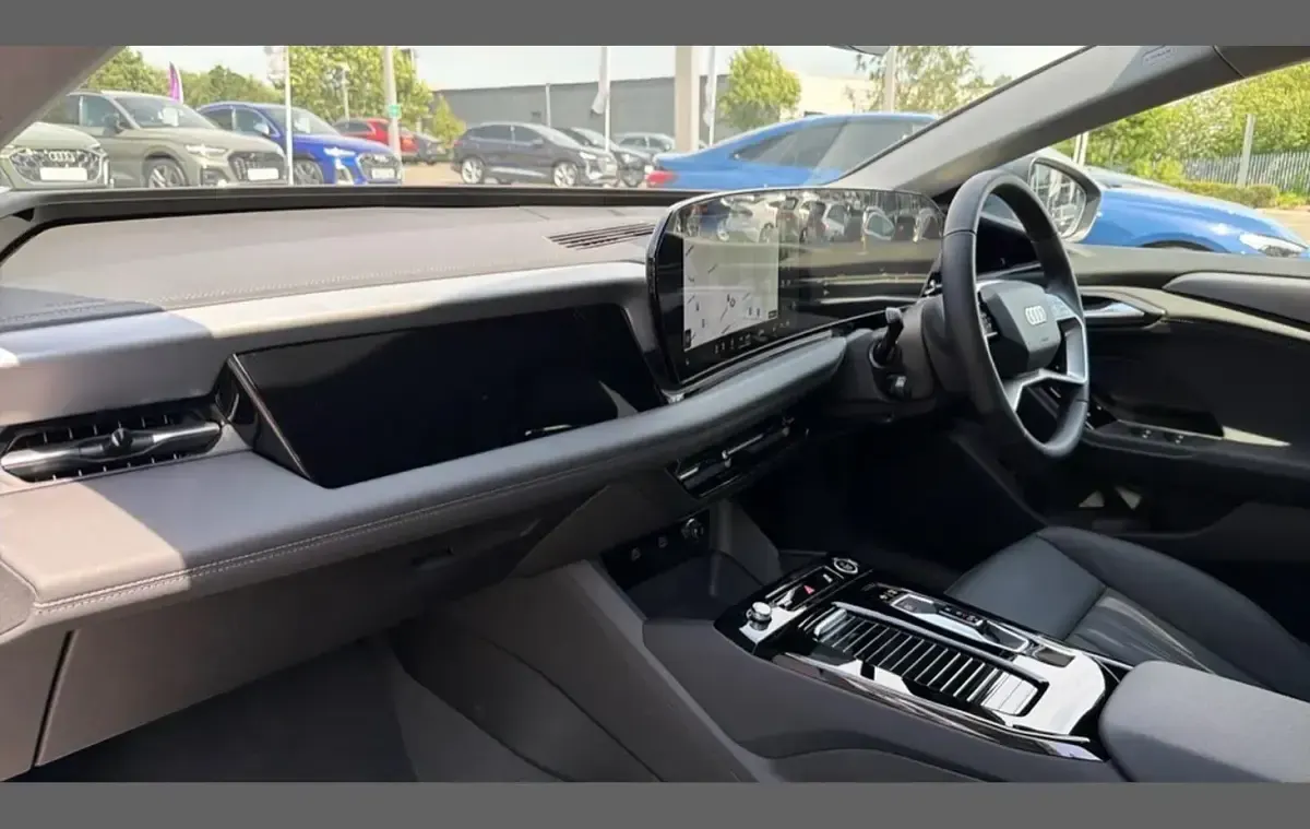 New Audi A6 e-tron Sport 210 kW (286 HP) 2026 Blue Hatchback