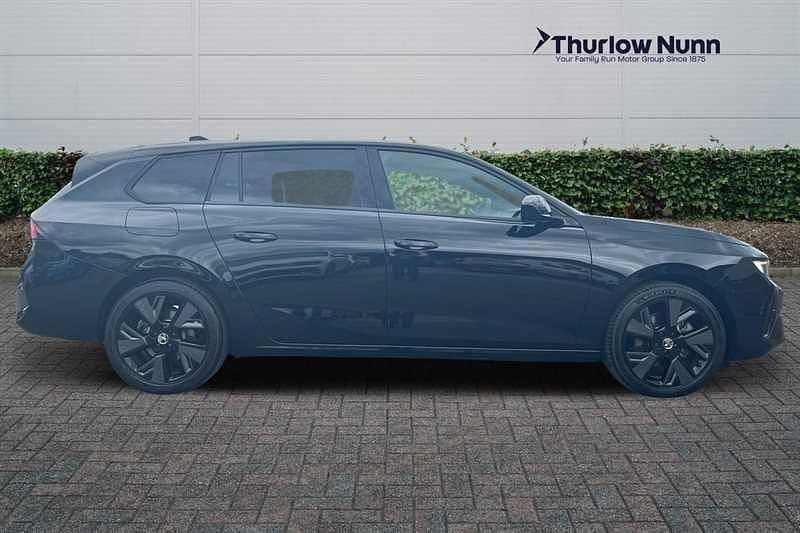 Used Vauxhall Astra 114 kW (156 HP) 2024 Black Estate