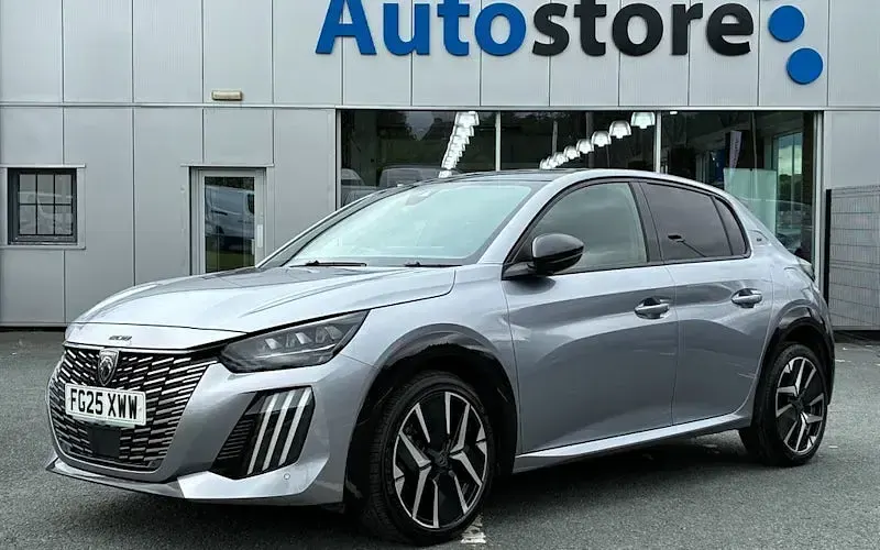 Used Peugeot 208 GTi 102 HP (75 kW) 2024 Hatchback