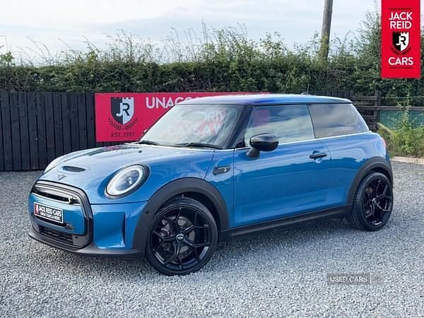 Blue Used 2021 Mini Cooper S Collection Hatchback | £13,995 - Image 1/4