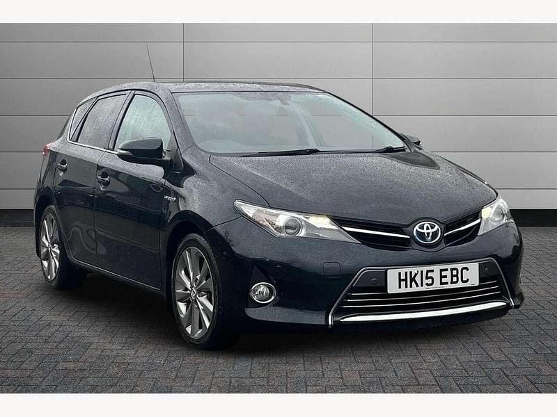Grey Used 2015 Toyota Auris Hybrid Hatchback | £10,650 (Fair price) - Image 1/3