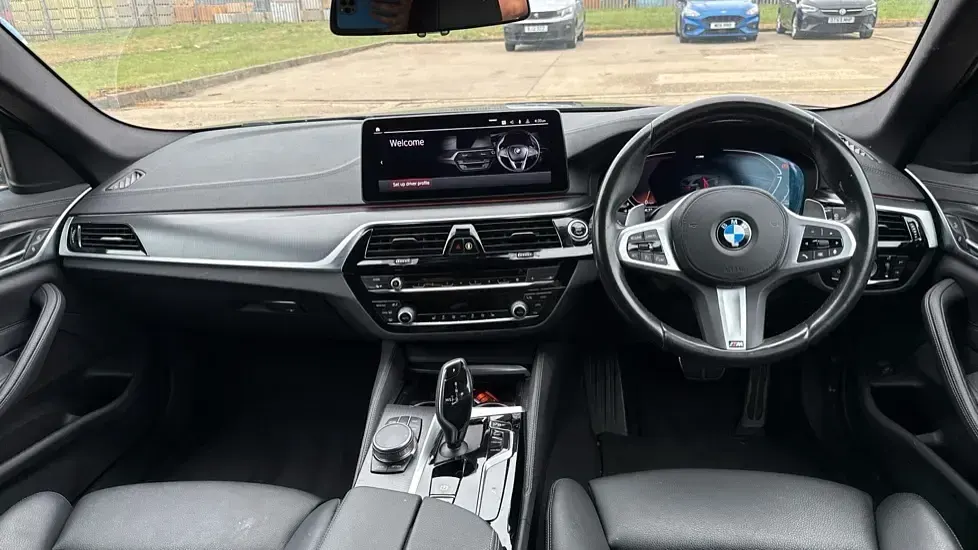 Used BMW 520 M Sport 190 HP (139 kW) 2023 Carbon black Sedan