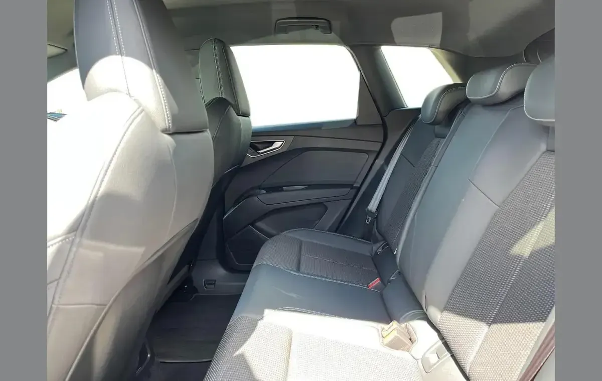 Used Audi Q4 e-tron S-Line 147 kW (200 HP) 2023 Grey SUV
