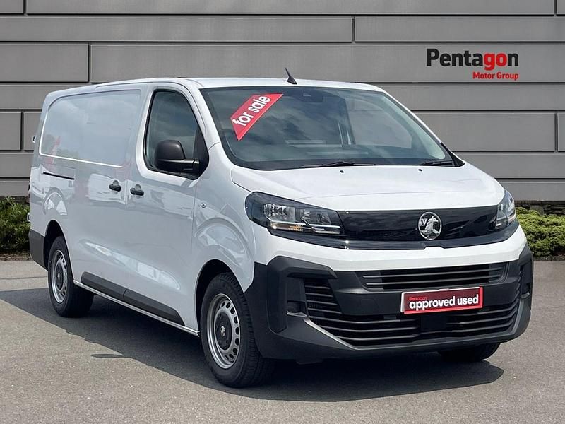 White New 2024 Vauxhall Vivaro Van | £21,695 (Fair price) - Image 1/4