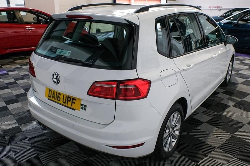 Used VW Golf Sportsvan SE 2016 White MPV