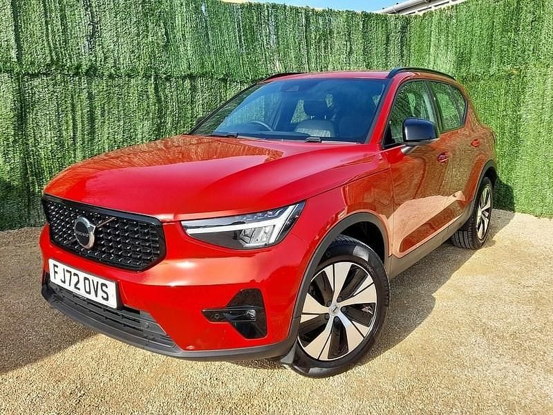 Used Volvo XC40 Plus 2022 Red SUV