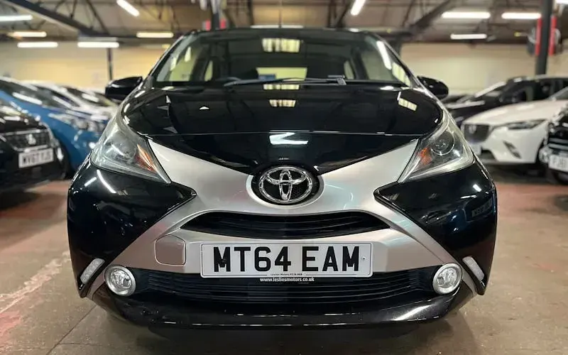 Used Toyota Aygo X-clusiv 69 HP (50 kW) 2015 Hatchback