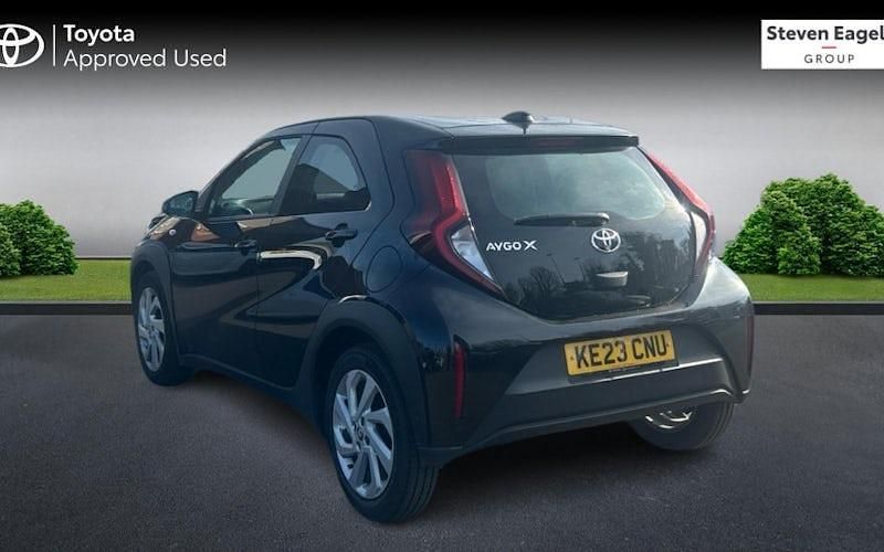 Used Toyota Aygo X PURE 72 HP (52 kW) 2025 SUV