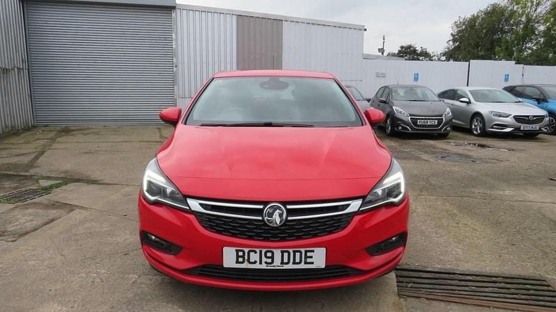 Used Vauxhall Astra SRi 2019 Red Hatchback