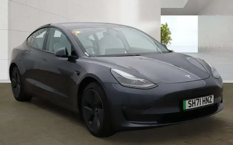 Used Tesla Model 3 Long Range AWD 258 kW (351 HP) 2023 Sedan