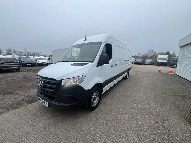 Used Mercedes Sprinter Progressive 148 HP (108 kW) 2024 White Van