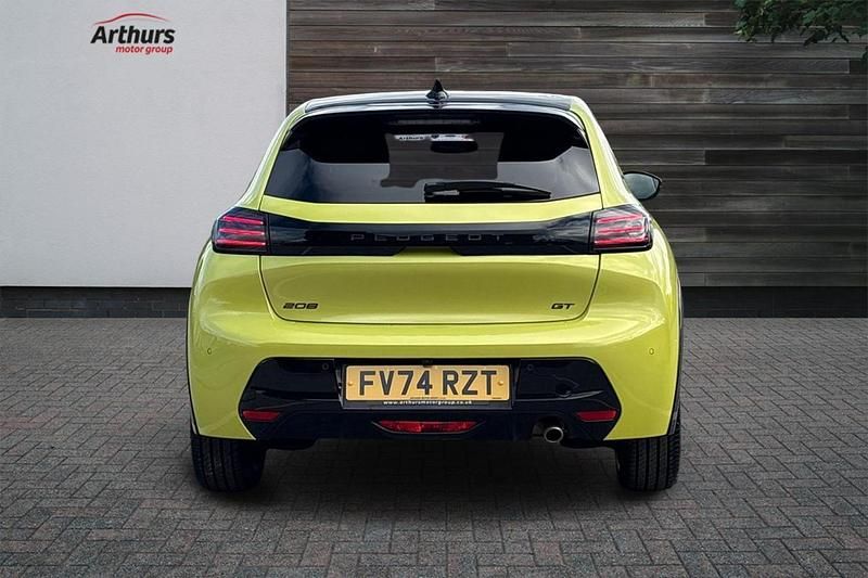 Used Peugeot 208 GT 99 HP (72 kW) 2024 Yellow Hatchback