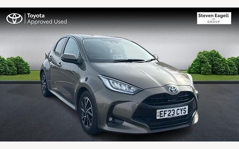 Used Toyota Yaris Hybrid Design 116 HP (85 kW) 2026 Hatchback