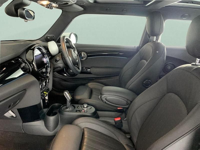 Used Mini Cooper SE Hatch 135 kW (184 HP) 2022 Green Hatchback