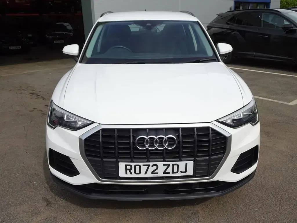 Used Audi Q3 Advanced 2022 White SUV