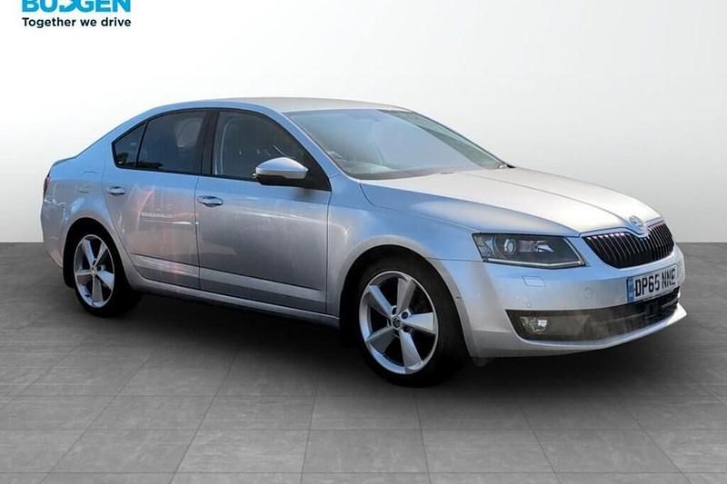 Silver Used 2016 Skoda Octavia SE L Hatchback | £9,899 (Super price) - Image 1/1