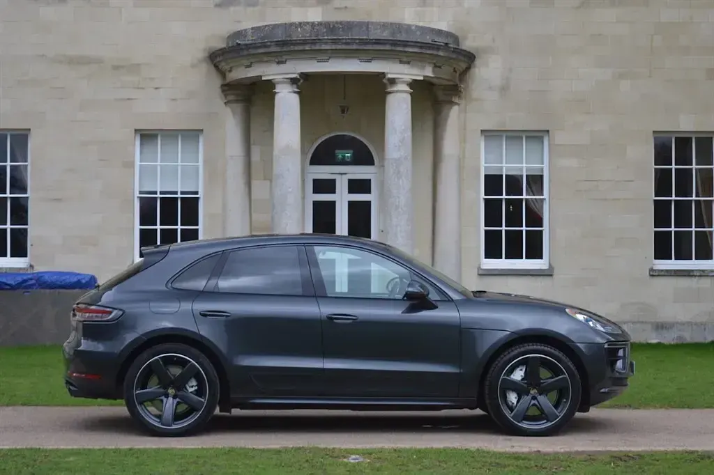 Used Porsche Macan Turbo 2021 Agate grey metallic SUV