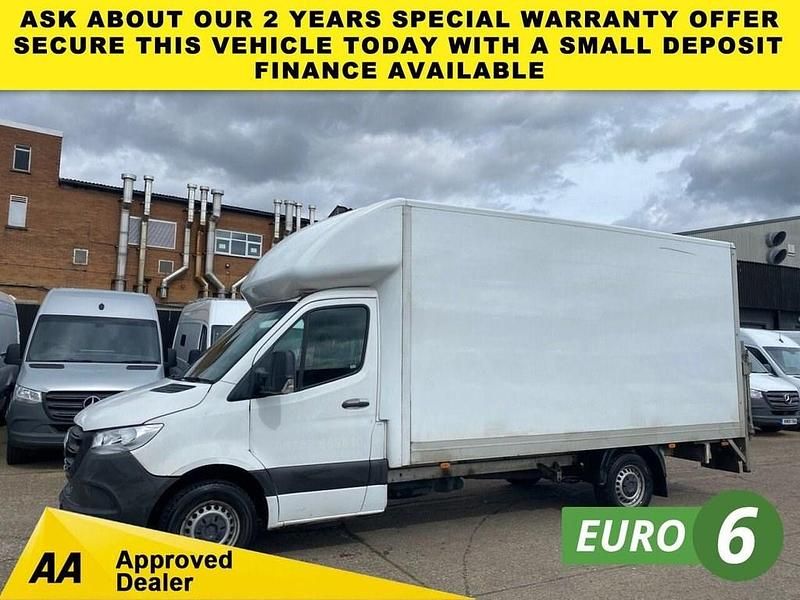 Used Mercedes Sprinter 140 HP (102 kW) 2019 White Van