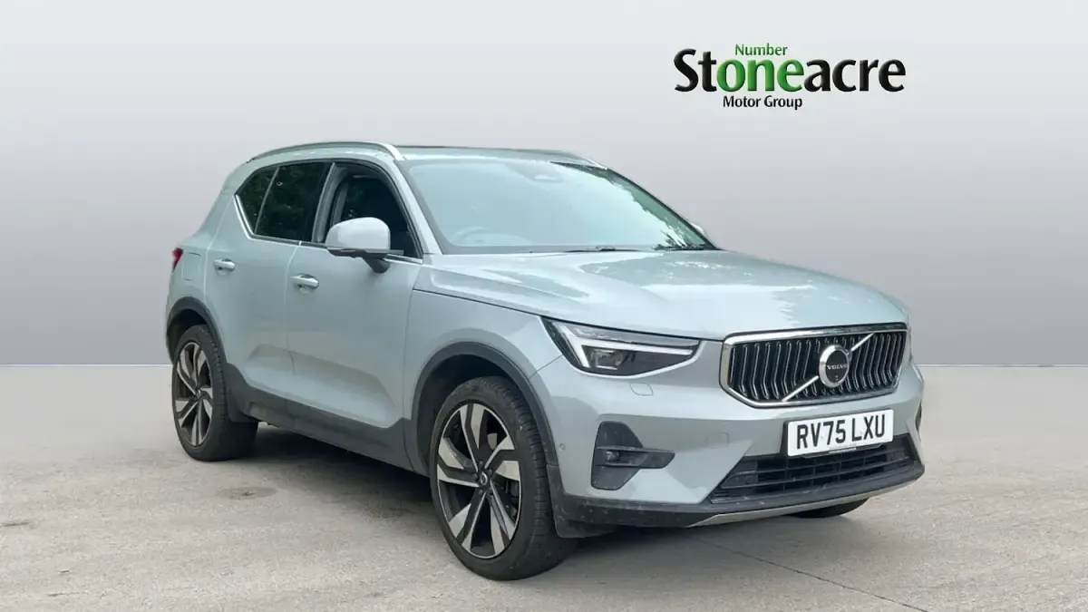 Used Volvo XC40 Ultra 197 HP (144 kW) 2025 SUV