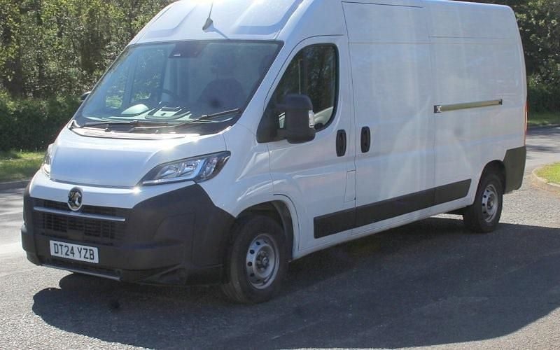 Używany Vauxhall Movano 140 KM (102 kW) 2025 Minivan