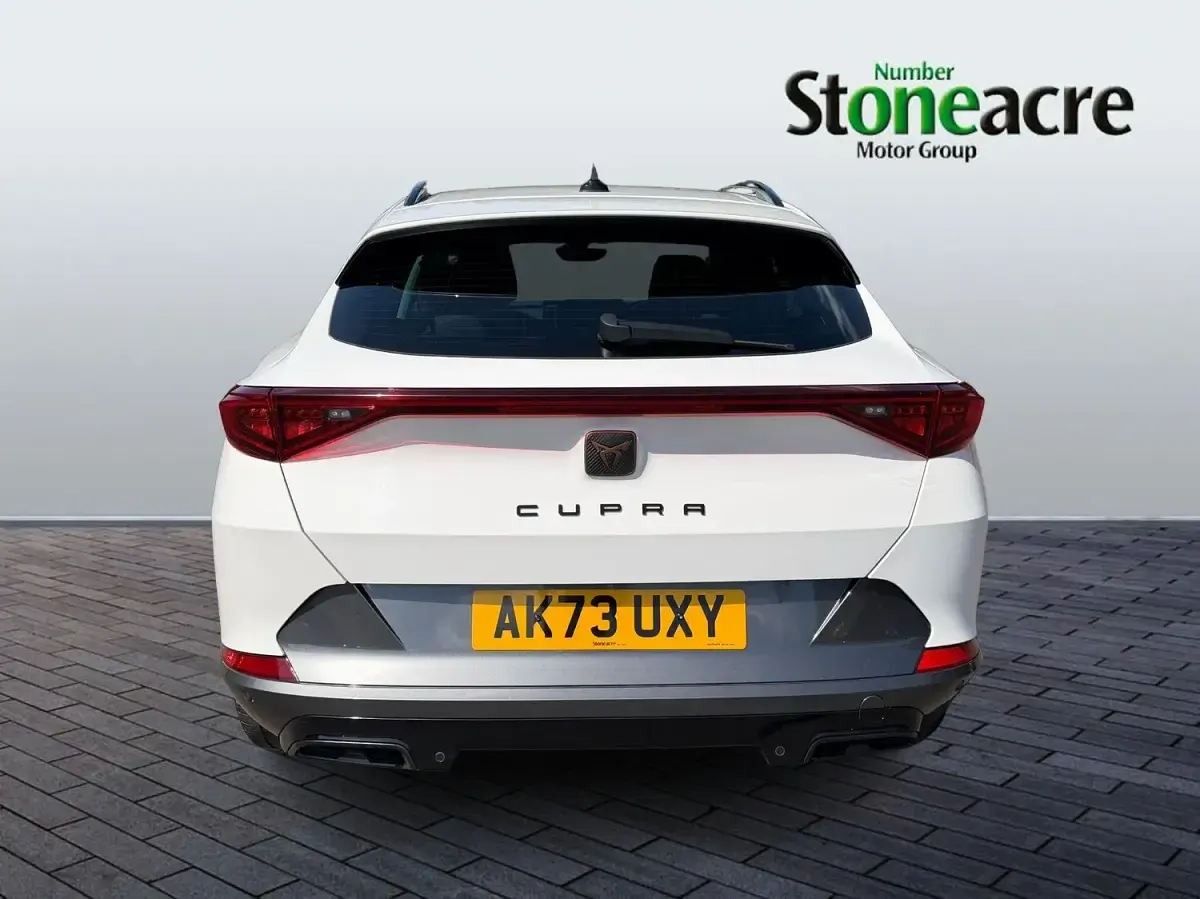 Used Cupra Formentor 150 HP (110 kW) 2023 White SUV