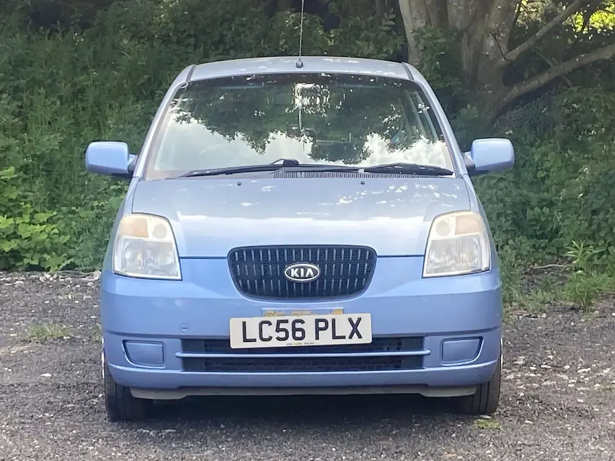 Used Kia Picanto 64 HP (47 kW) 2006 Blue Hatchback