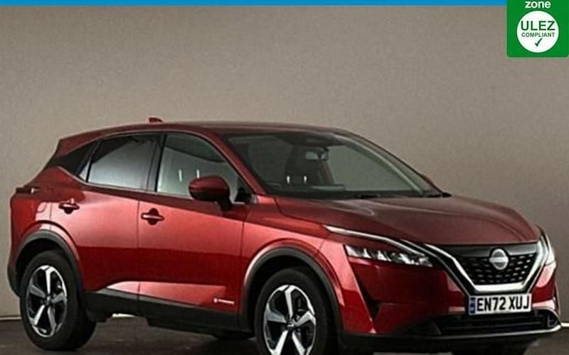 Used Nissan Qashqai N-Connecta 190 HP (139 kW) 2023 Red SUV