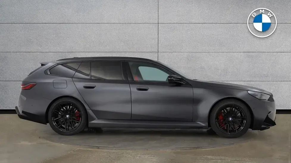 Used BMW M5 Comfort Edition 717 HP (527 kW) 2025 Grey Estate
