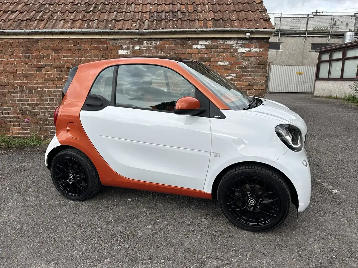 Used Smart ForTwo Coupé Edition #1 2015 White Coupe