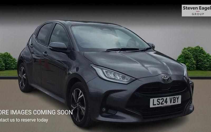 Used Toyota Yaris Hybrid Design 116 HP (85 kW) 2026 Hatchback