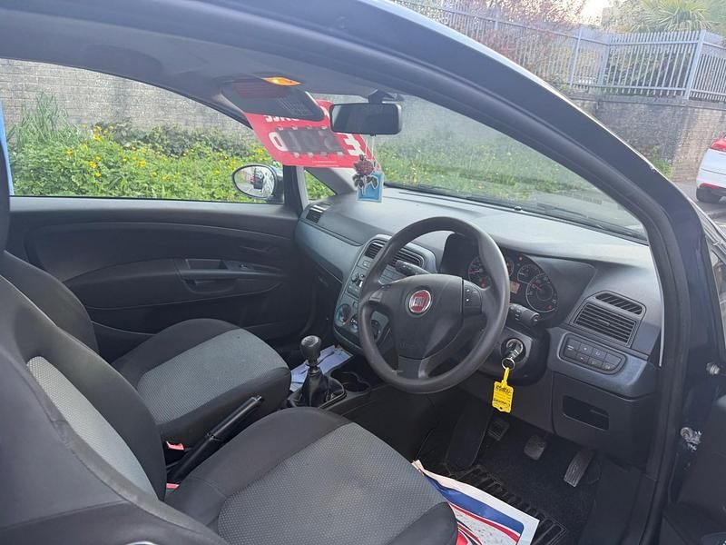 Used Fiat Grande Punto 2010 Blue Hatchback