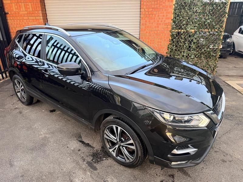 Used Nissan Qashqai N-Connecta 2018 Black SUV