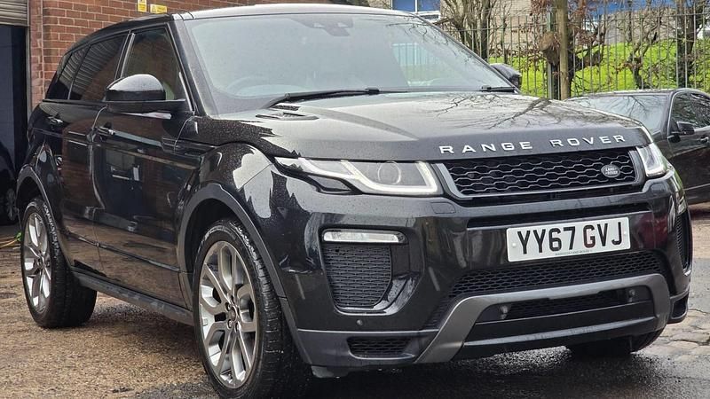 Used Land Rover Range Rover evoque HSE Dynamic 180 HP (132 kW) 2017 Black Estate