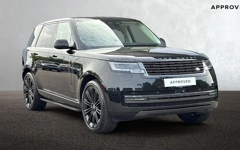 Used Land Rover Range Rover SE 300 HP (220 kW) 2023 SUV