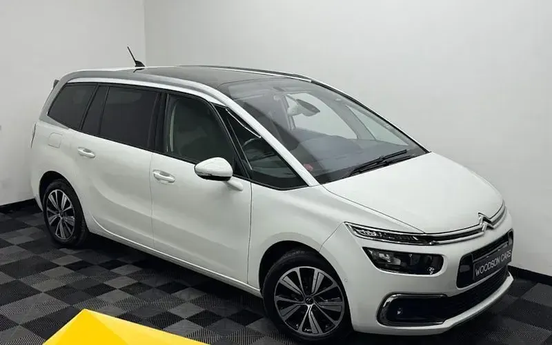 Used Citroën C4 SpaceTourer Flair 120 HP (88 kW) 2017 MPV