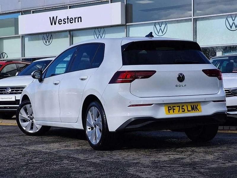 Used VW Golf VIII Match 113 HP (83 kW) 2025 White Hatchback