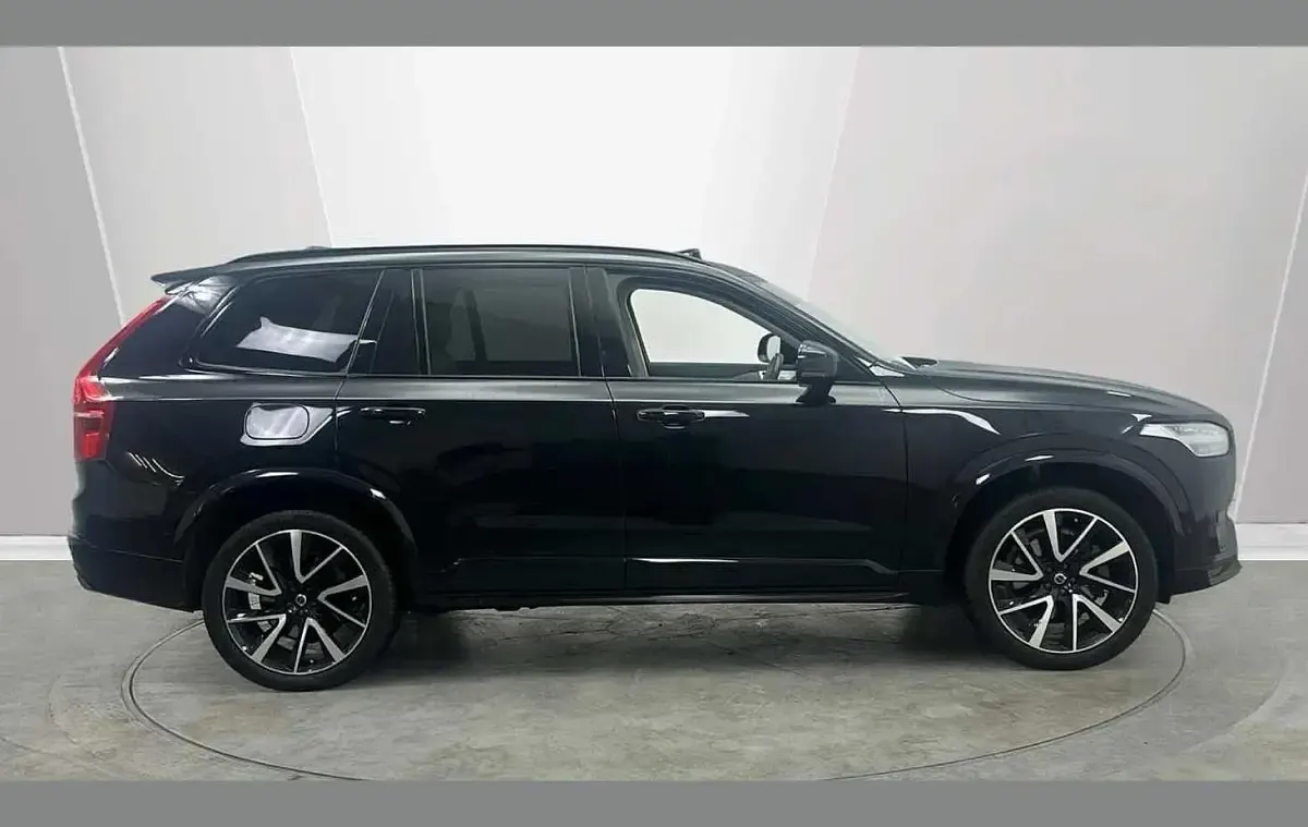 Used Volvo XC90 Ultimate 295 HP (216 kW) 2024 Black SUV
