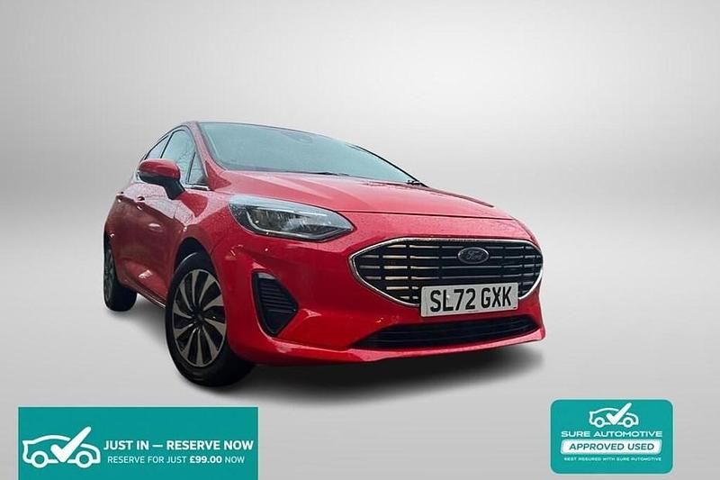 Used Ford Fiesta Titanium 123 HP (90 kW) 2022 Red Hatchback