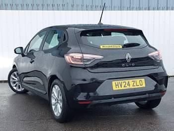 Used Renault Clio V Evolution 143 HP (105 kW) 2024 Black Hatchback