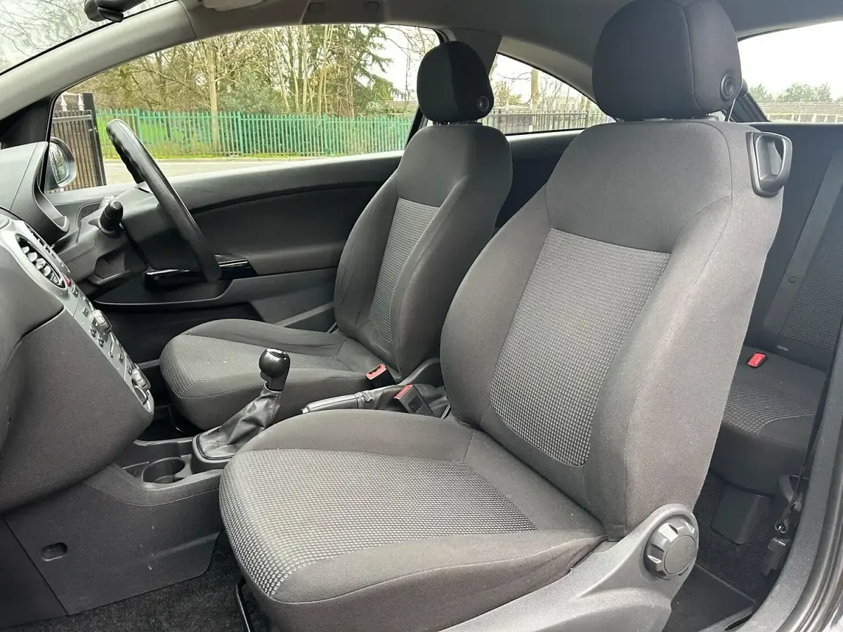 Used Vauxhall Corsa Excite 2011 Black Hatchback