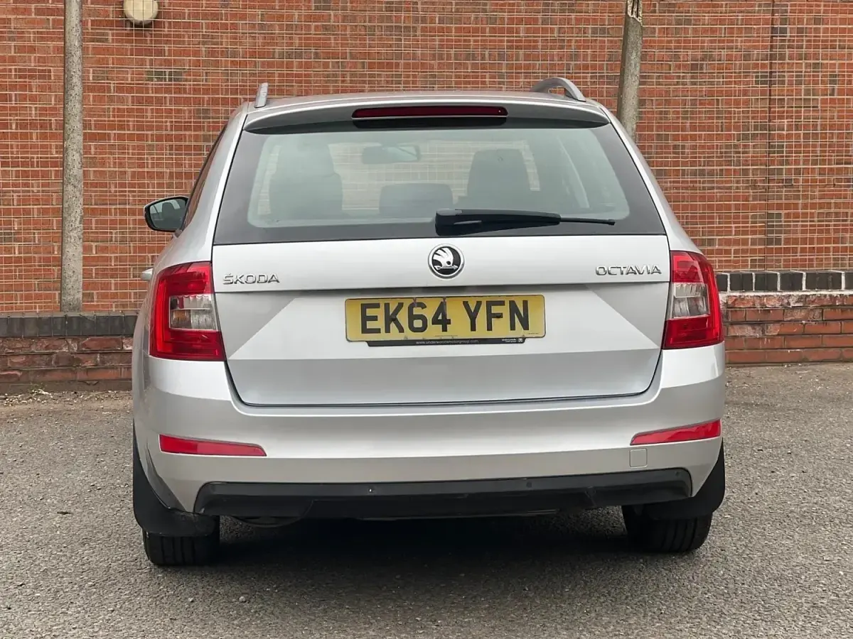 Begagnad Skoda Octavia SE 150 HK (110 kW) 2014 Silver Kombi