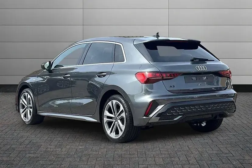Used Audi A3 Sportback S-Line 201 HP (147 kW) 2026 Daytona grey Hatchback